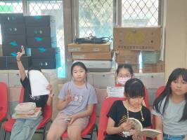 中華國小書展~美麗愛世界(蜻蜓的秘密基地):104431_0