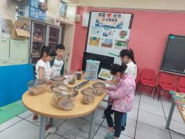 中華國小書展~美麗愛世界(蜻蜓的秘密基地):104438_0